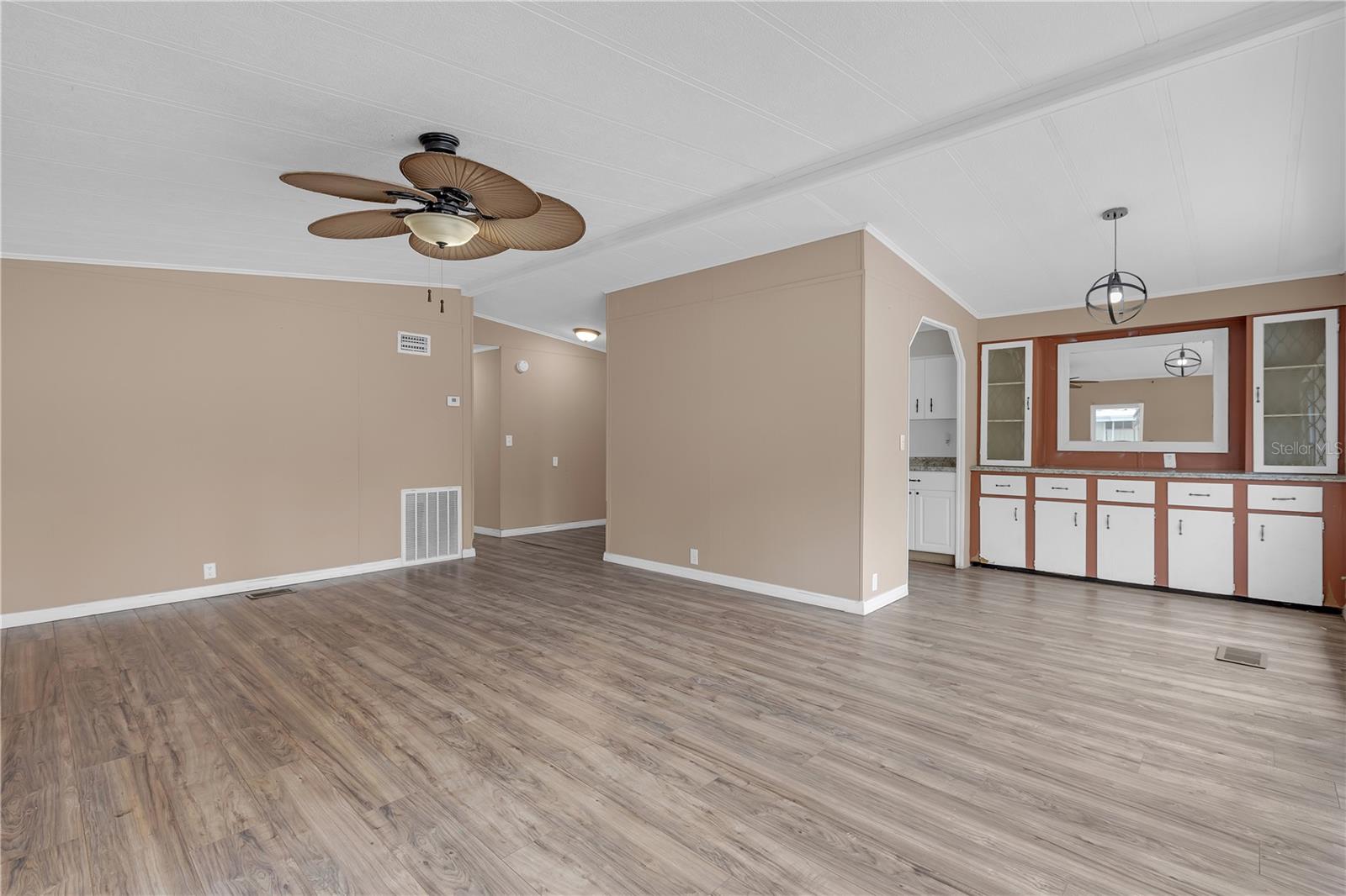 11309 LEISURE LN — photo 12