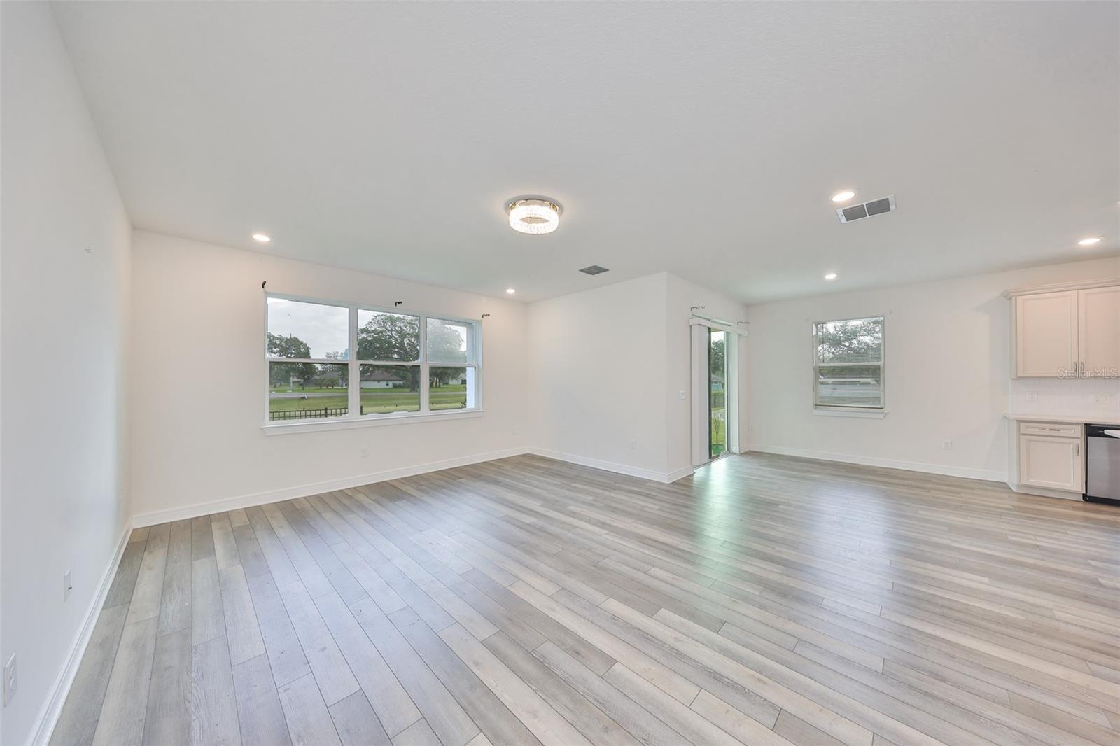 36959 HIGHLAND MEADOWS CT — photo 23