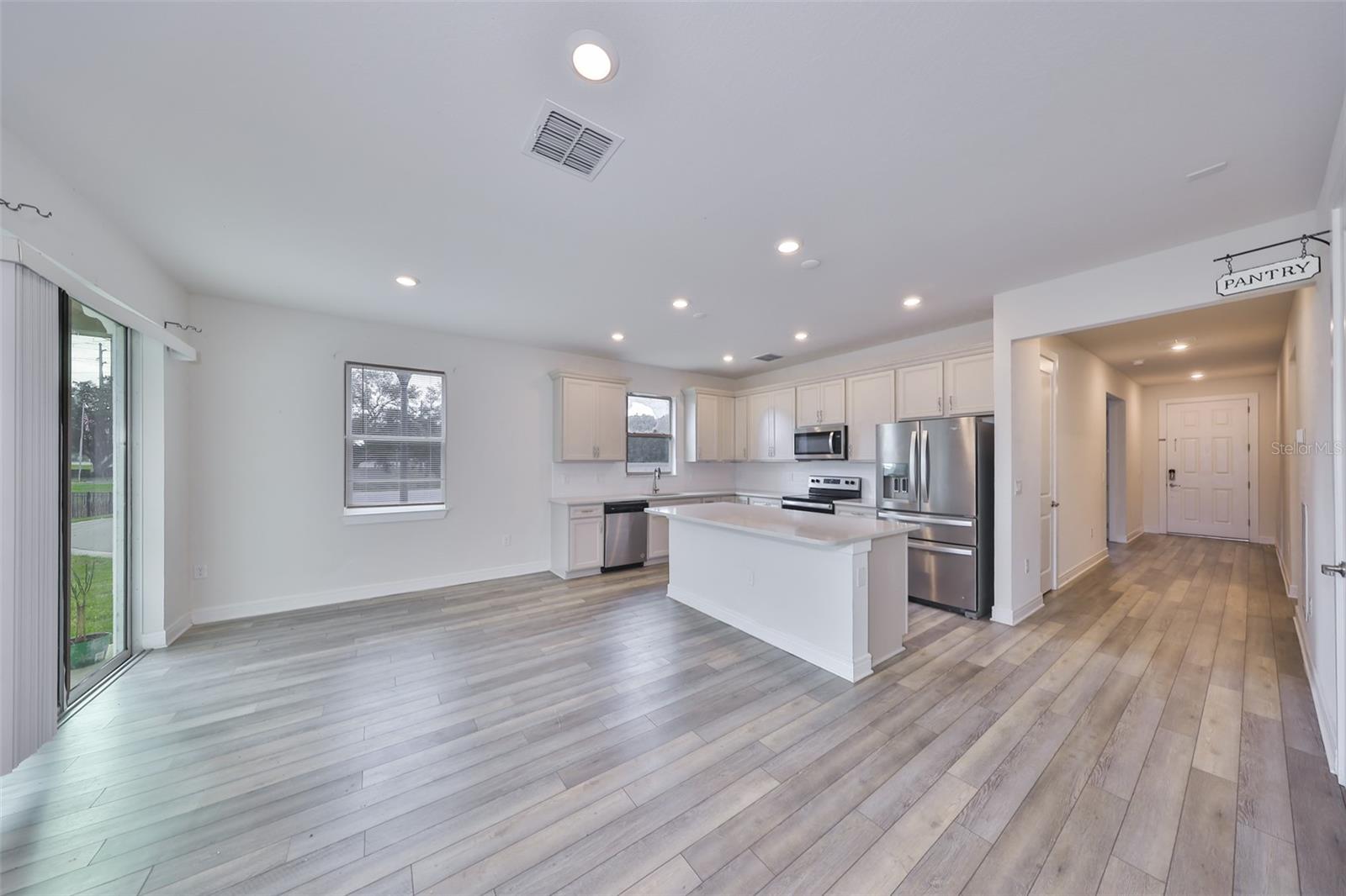 36959 HIGHLAND MEADOWS CT — photo 17