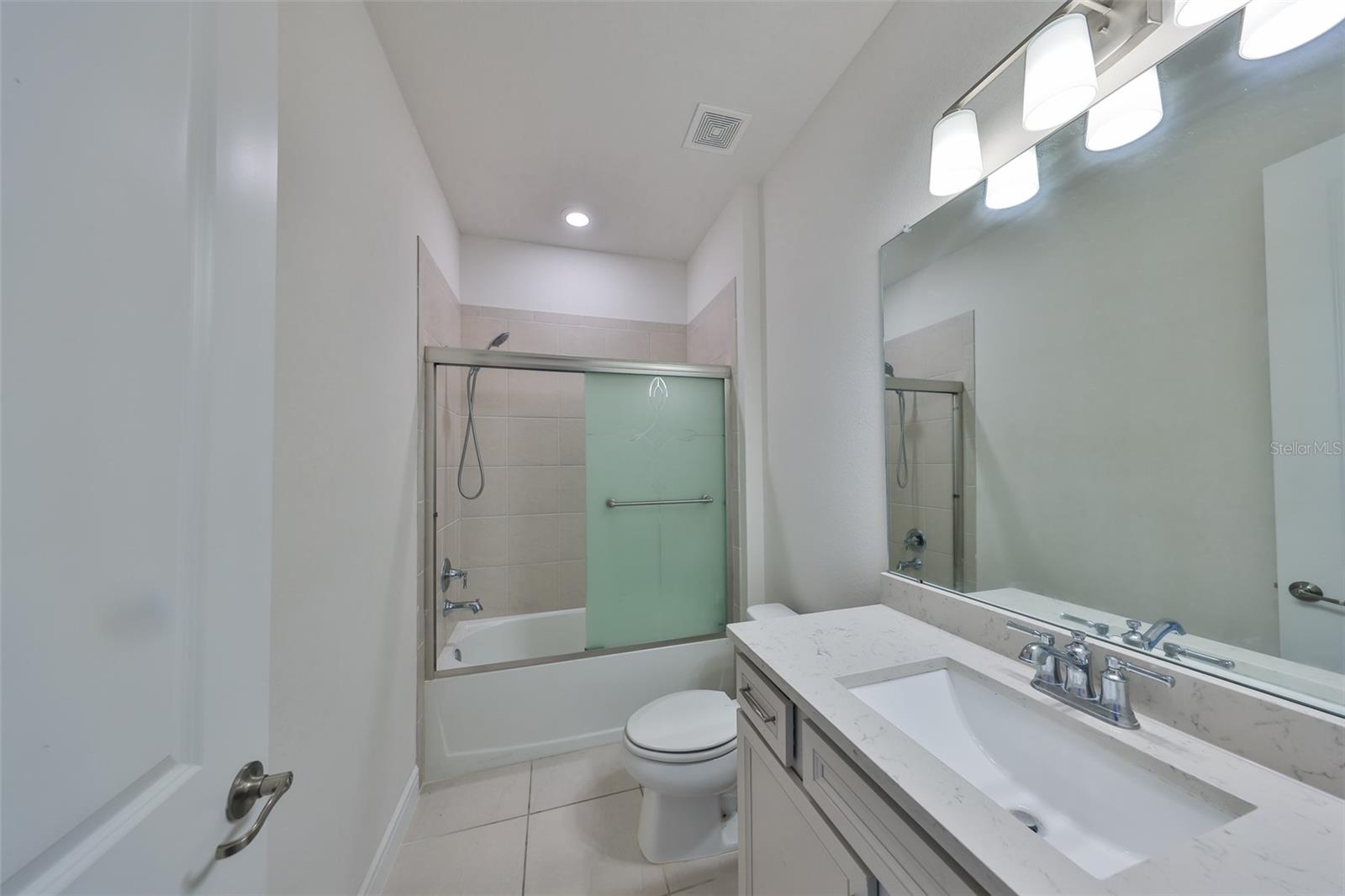36959 HIGHLAND MEADOWS CT — photo 7
