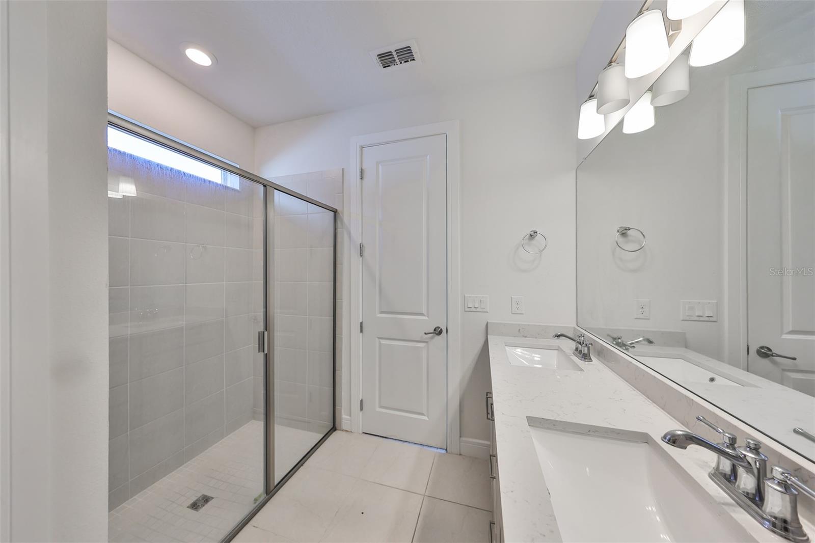 36959 HIGHLAND MEADOWS CT — photo 30