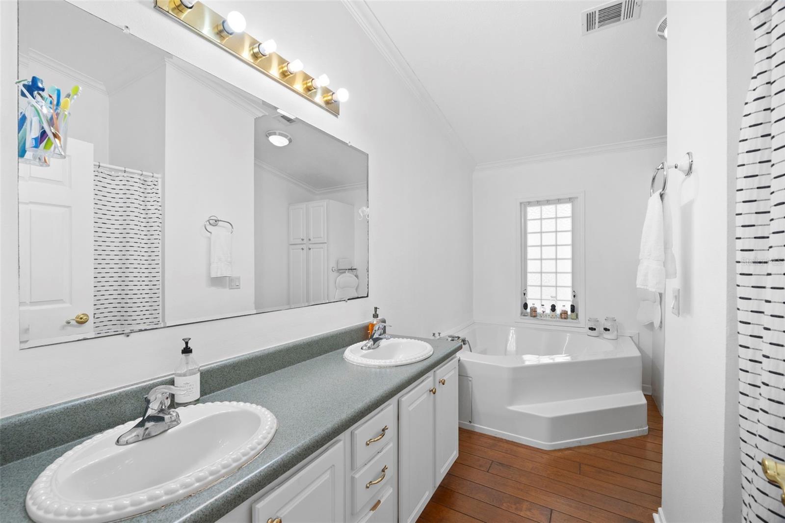 13015 ELM ST — photo 17