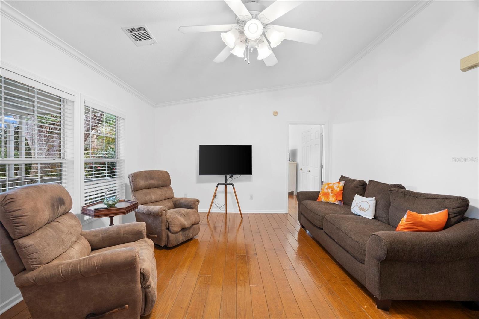 13015 ELM ST — photo 2