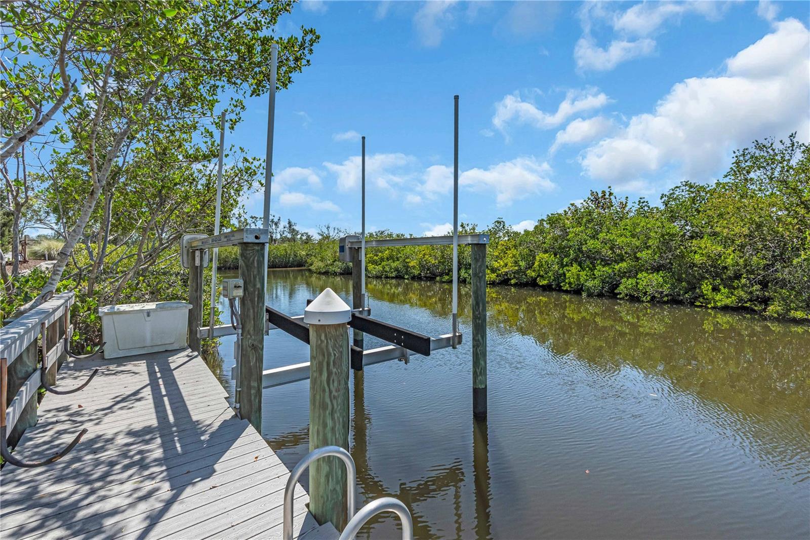 18091 WOODEN SKIFF CT — photo 41