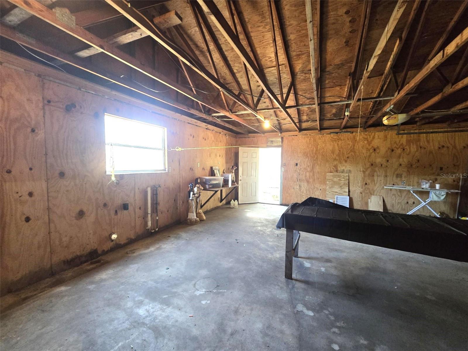 3101 MEDULLA RD — photo 38