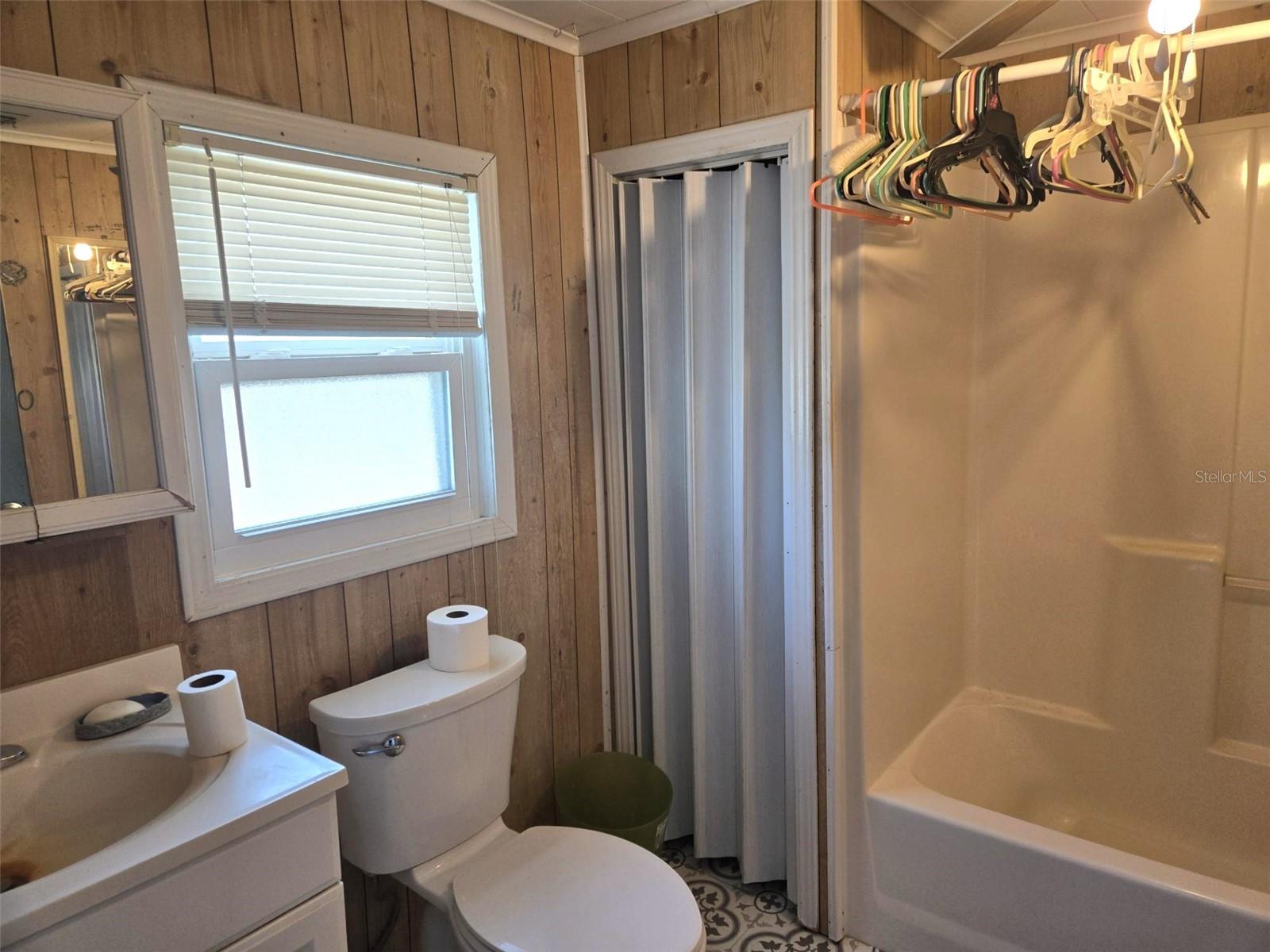 3101 MEDULLA RD — photo 32