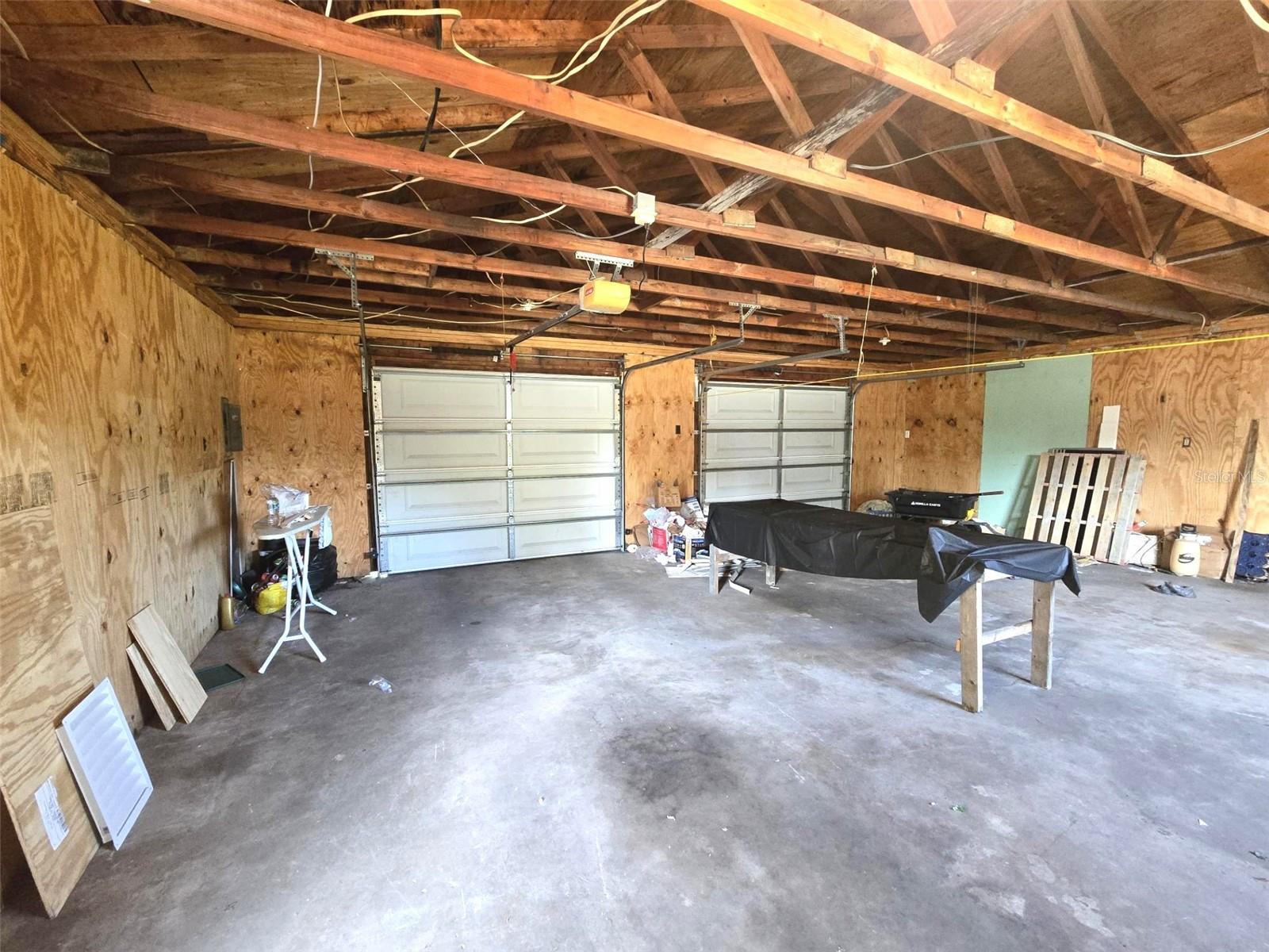 3101 MEDULLA RD — photo 36