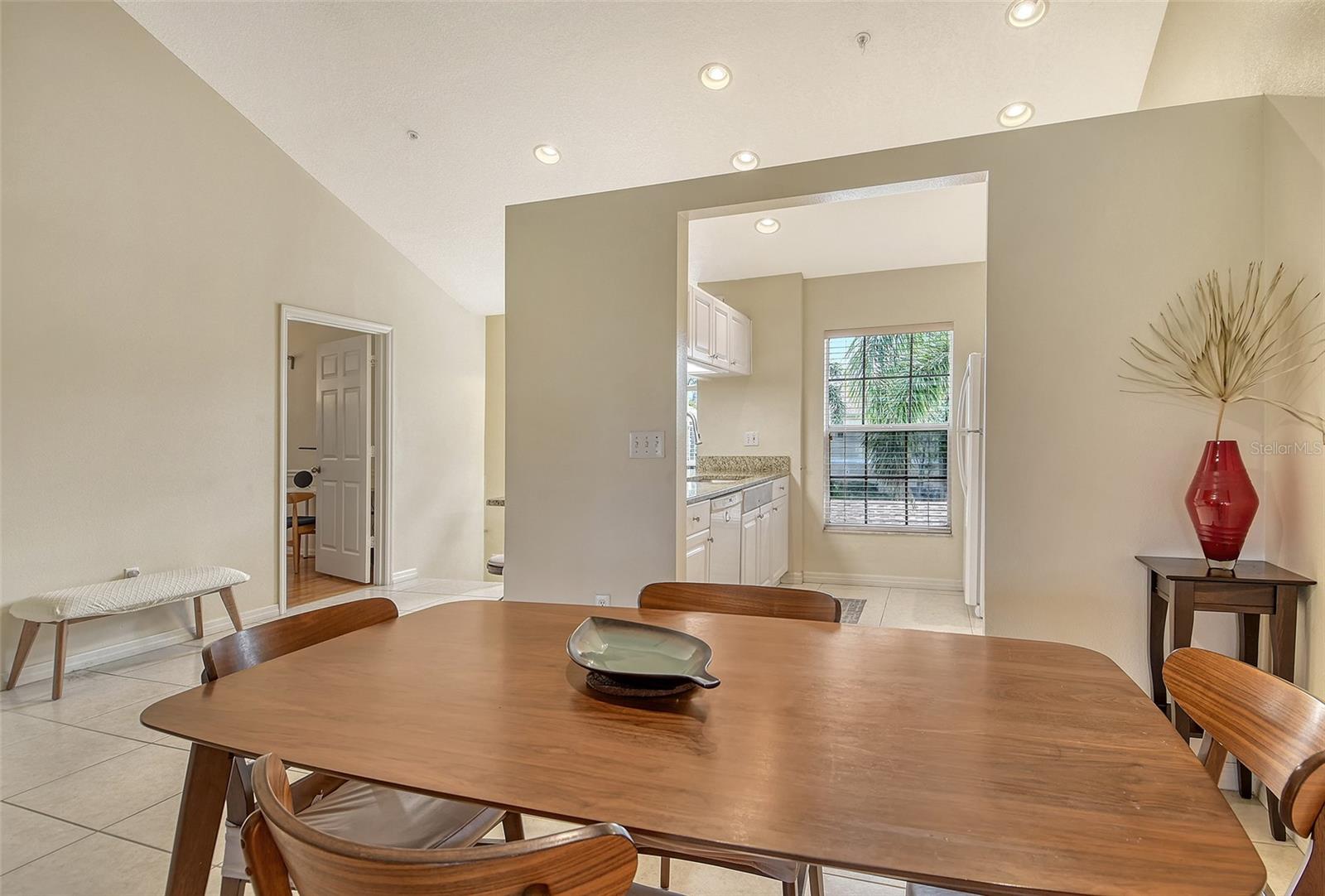 8370 WINGATE DR #724 — photo 14