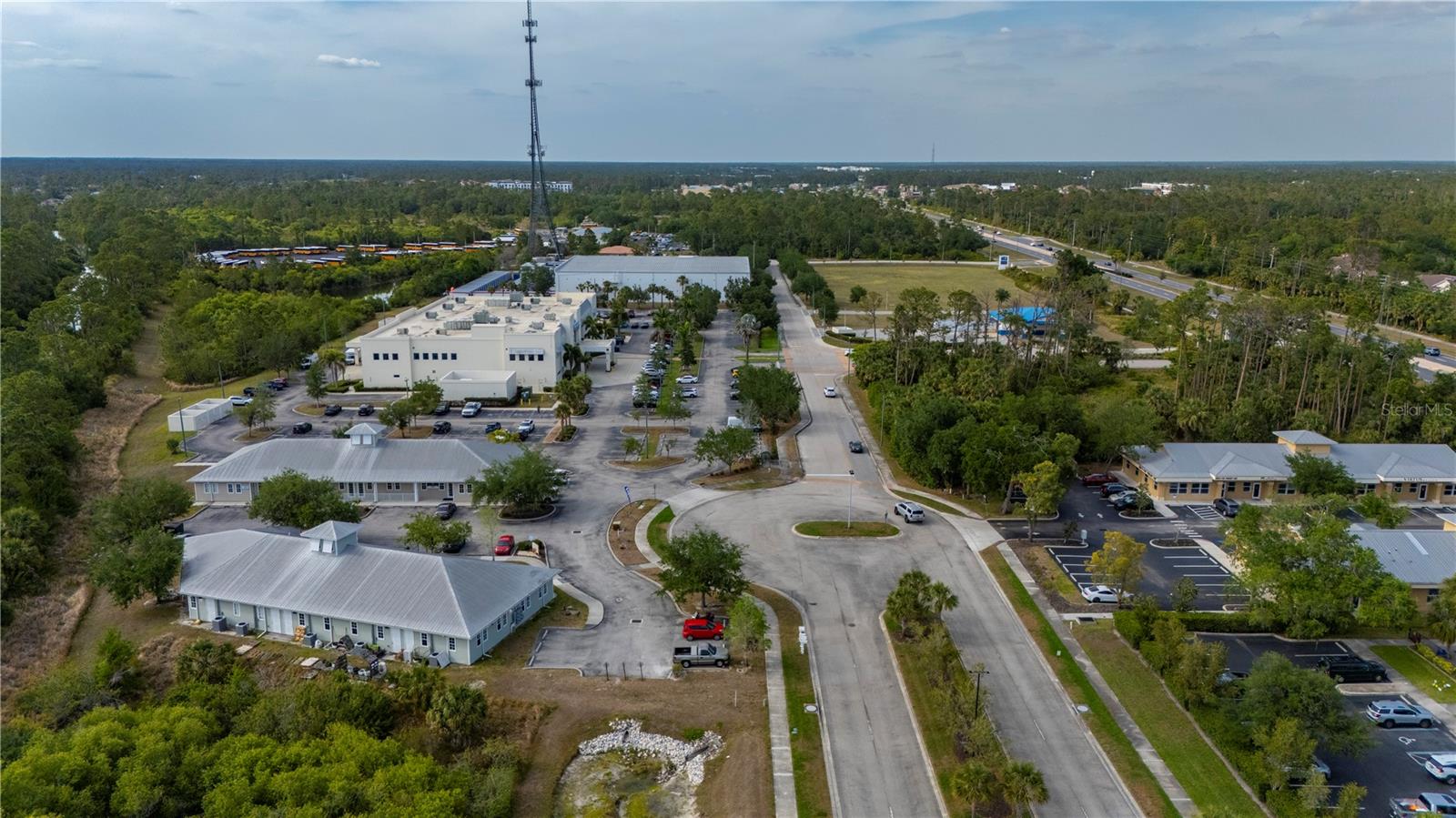 2525 BOBCAT VILLAGE CENTER RD — photo 10