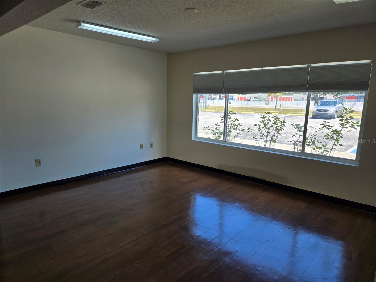 8726 OLD COUNTY ROAD 54 — photo 32