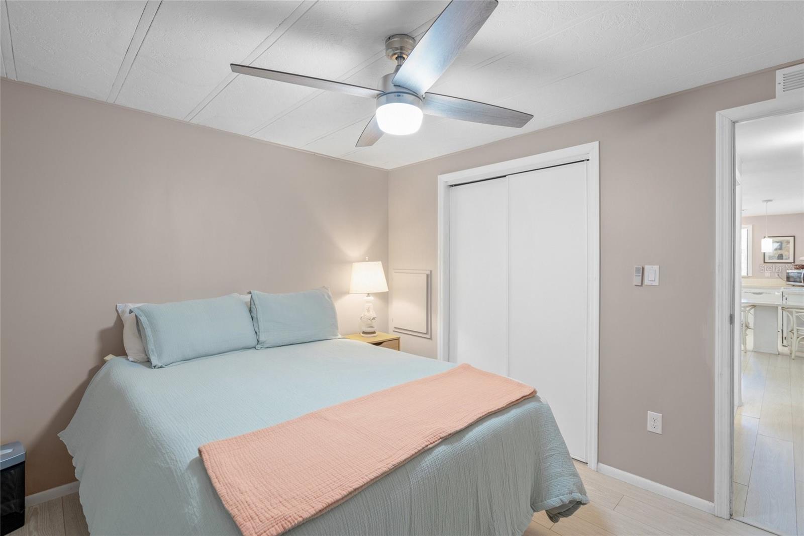 925 IGLESIA DR — photo 20