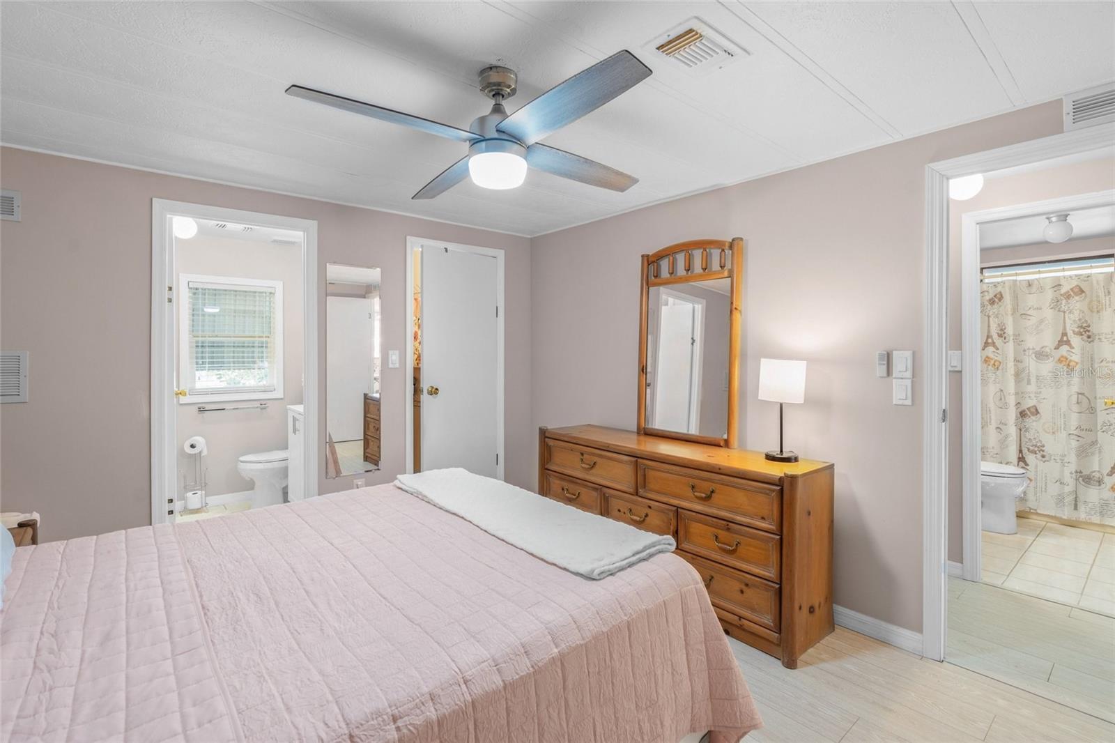 925 IGLESIA DR — photo 15