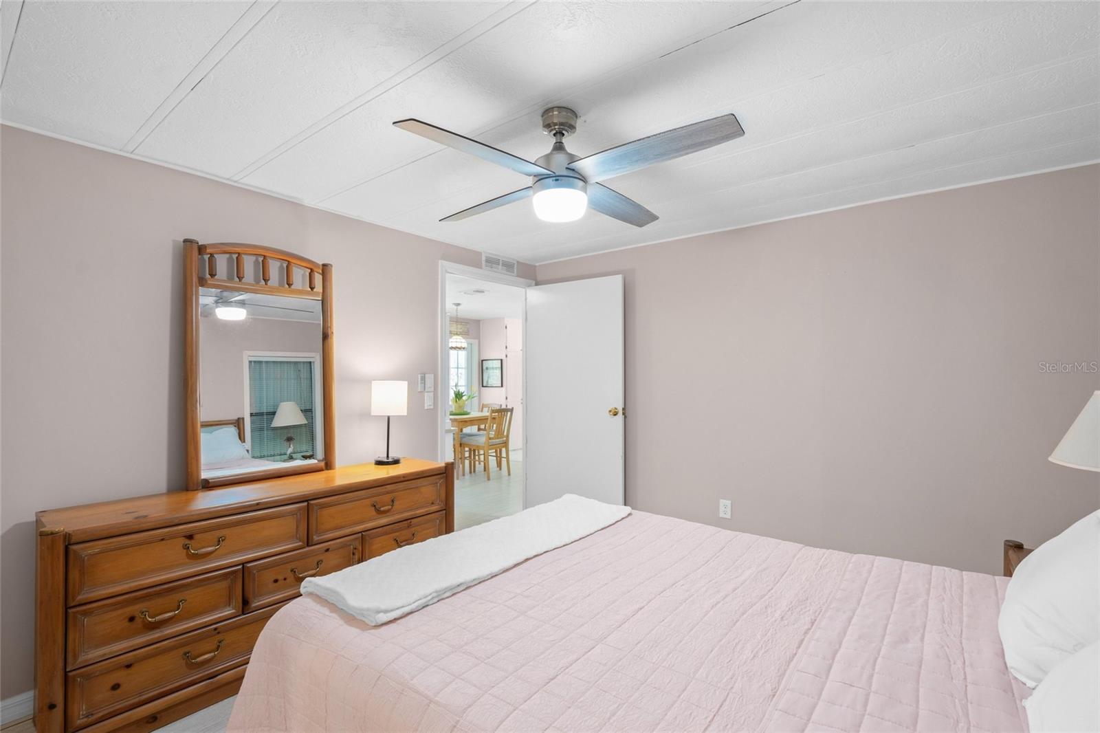 925 IGLESIA DR — photo 16
