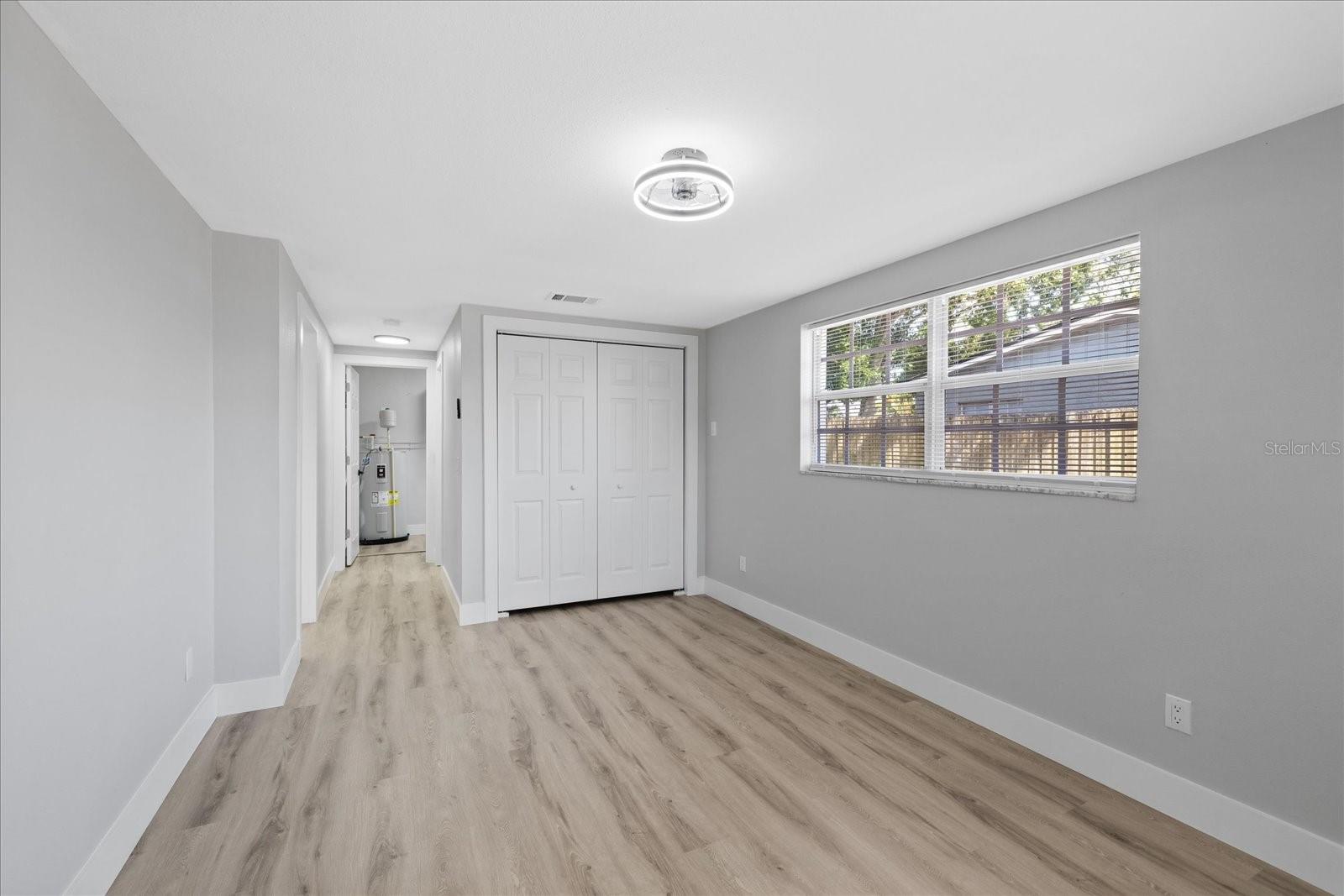 324 COUNTRY CLUB DR — photo 35