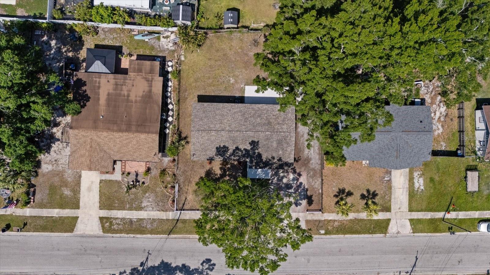 324 COUNTRY CLUB DR — photo 4