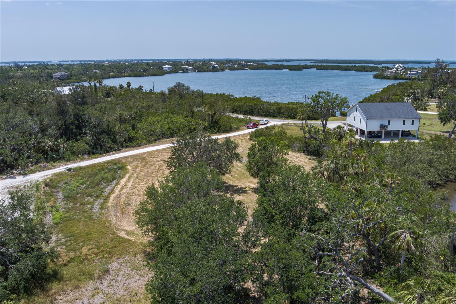 818 BAYOU POINT CT — photo 8