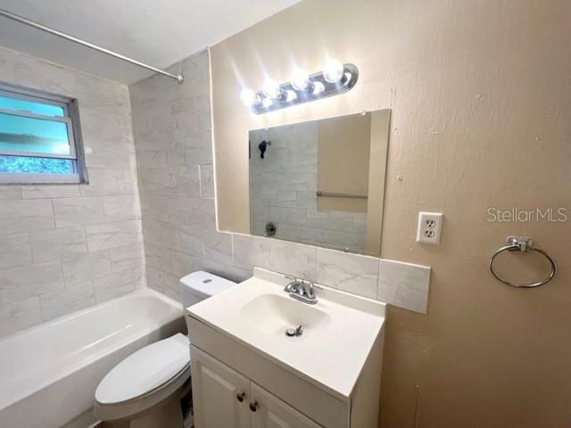 9418 GREYSTONE RD — photo 18
