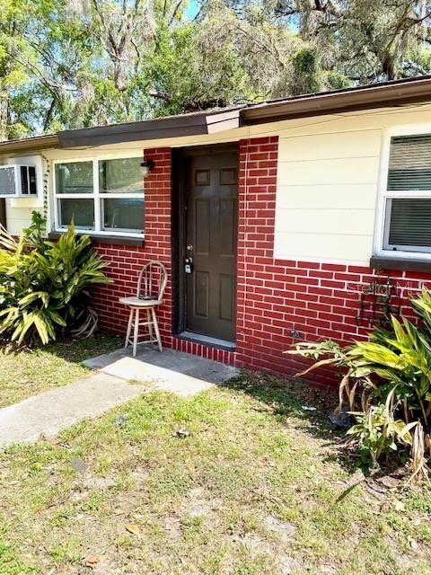 9418 GREYSTONE RD — photo 3