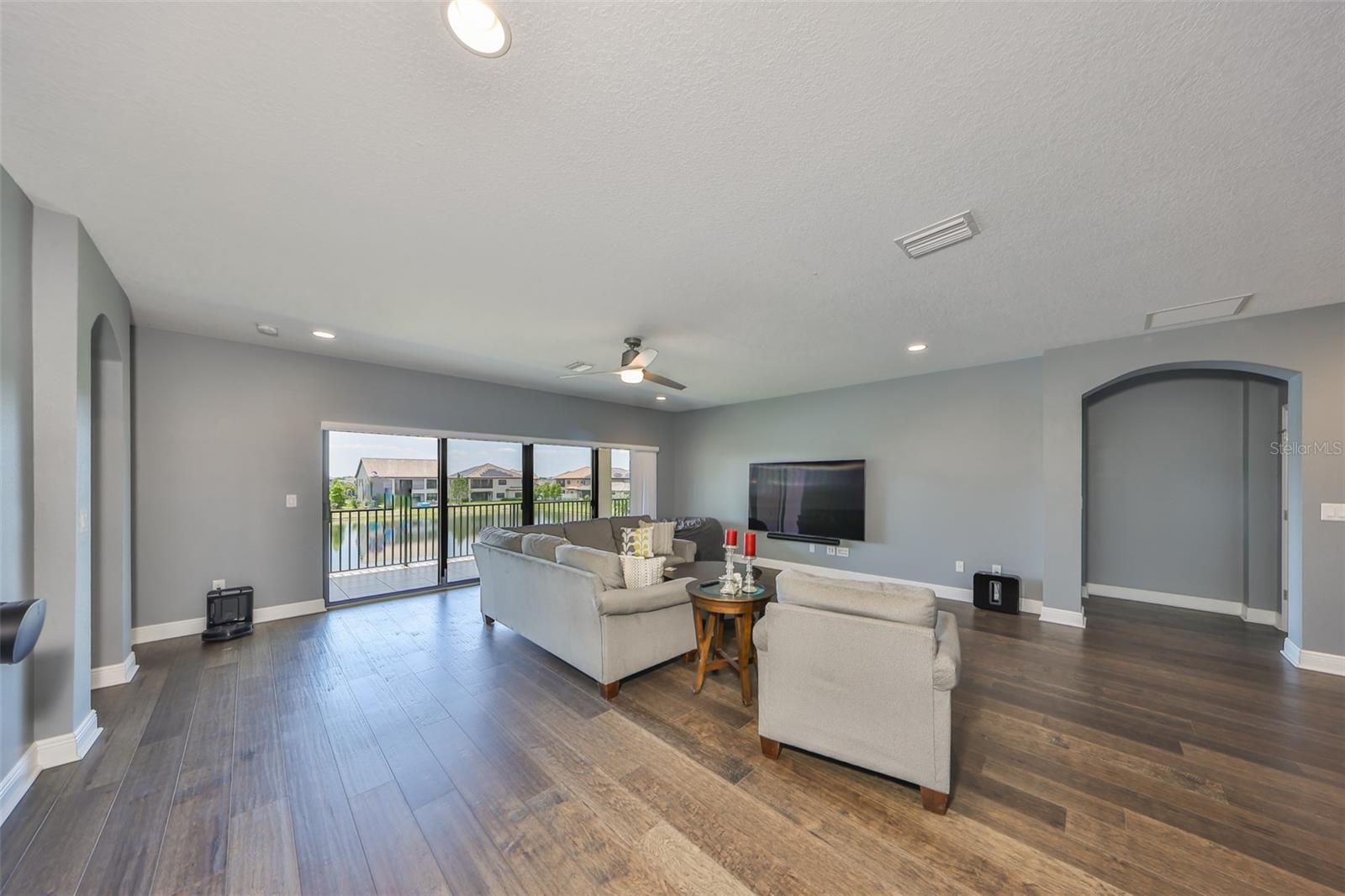 11909 CLIMBING FERN AVE — photo 32