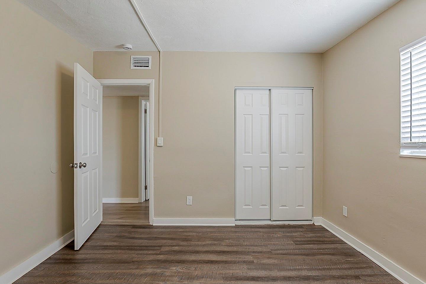 4010 EMERSON AVE S — photo 17