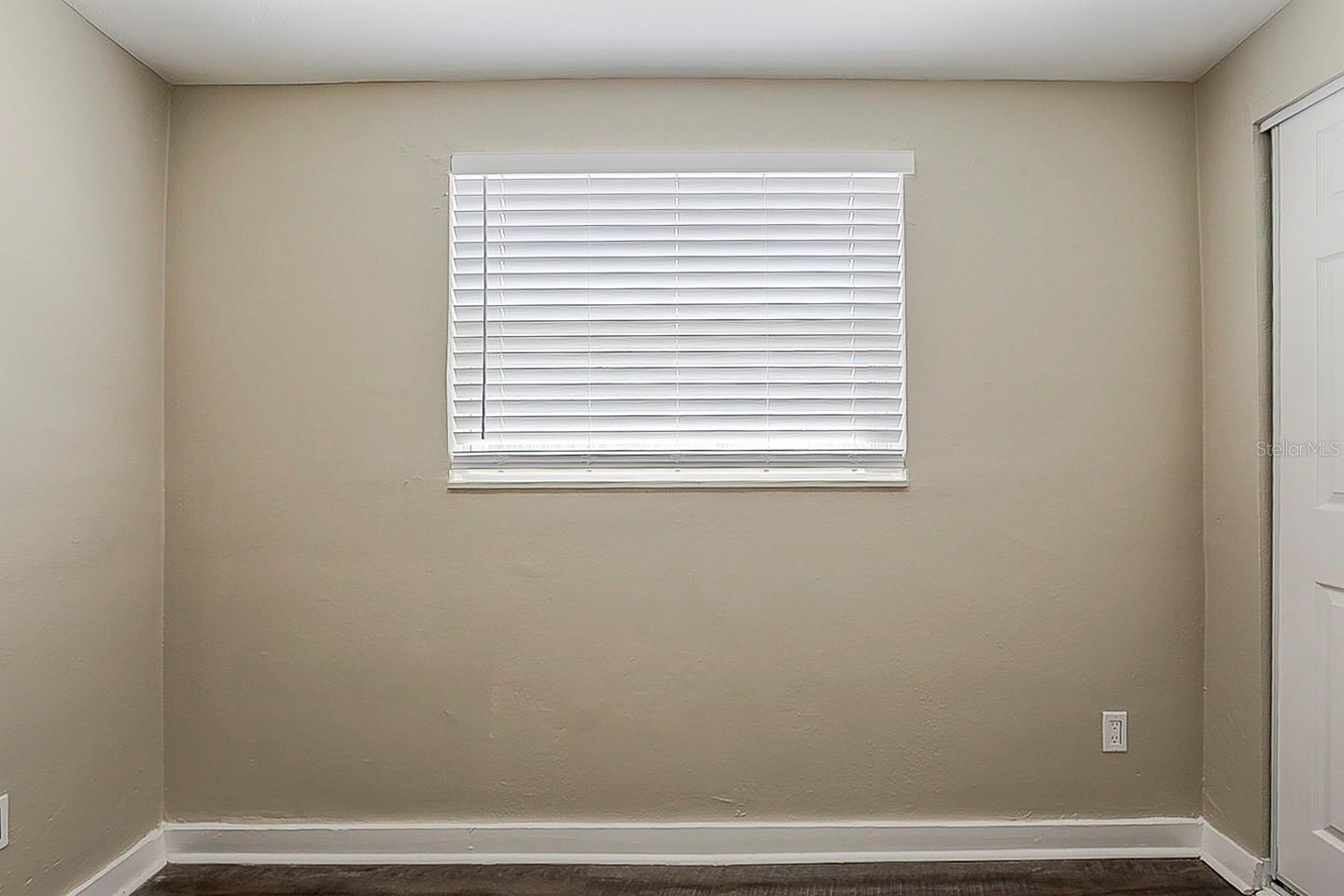 4010 EMERSON AVE S — photo 10