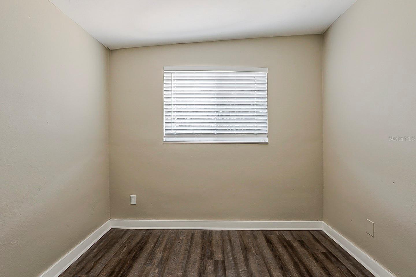 4010 EMERSON AVE S — photo 13