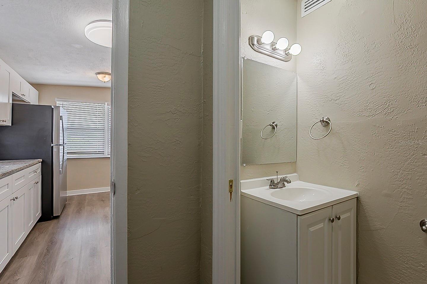 4010 EMERSON AVE S — photo 19