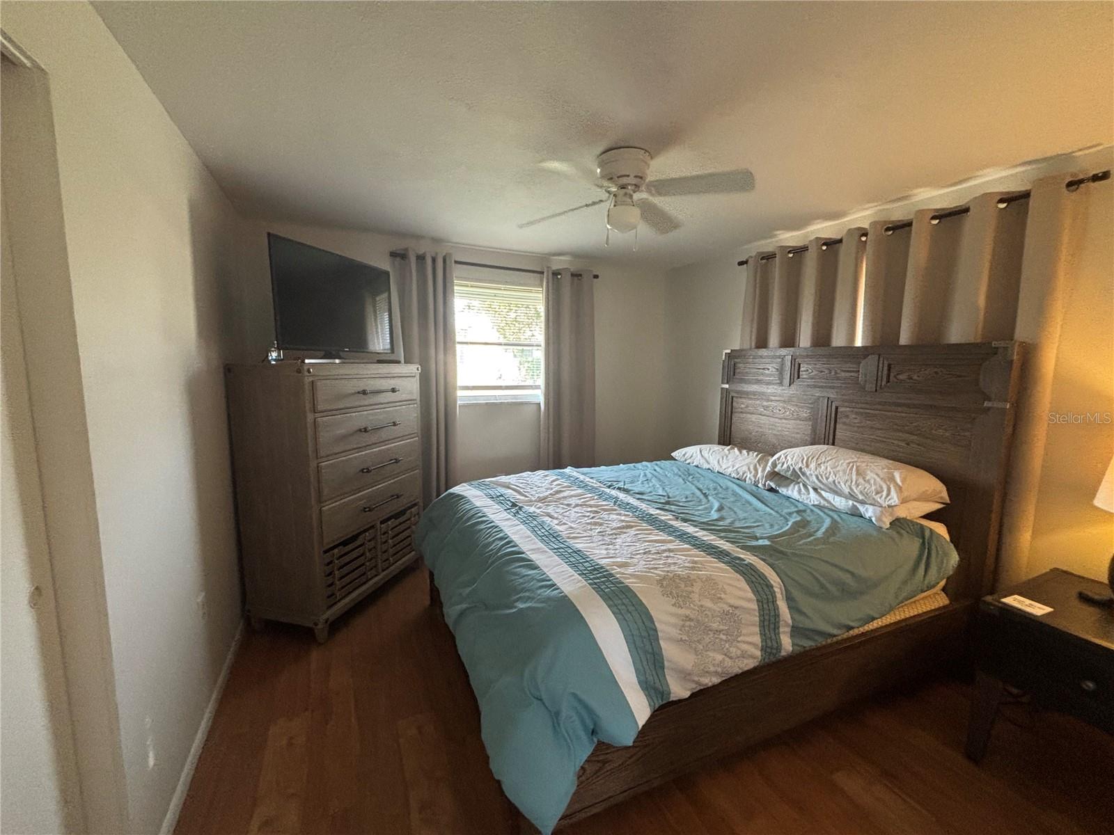 4411 DOLPHIN LN — photo 11