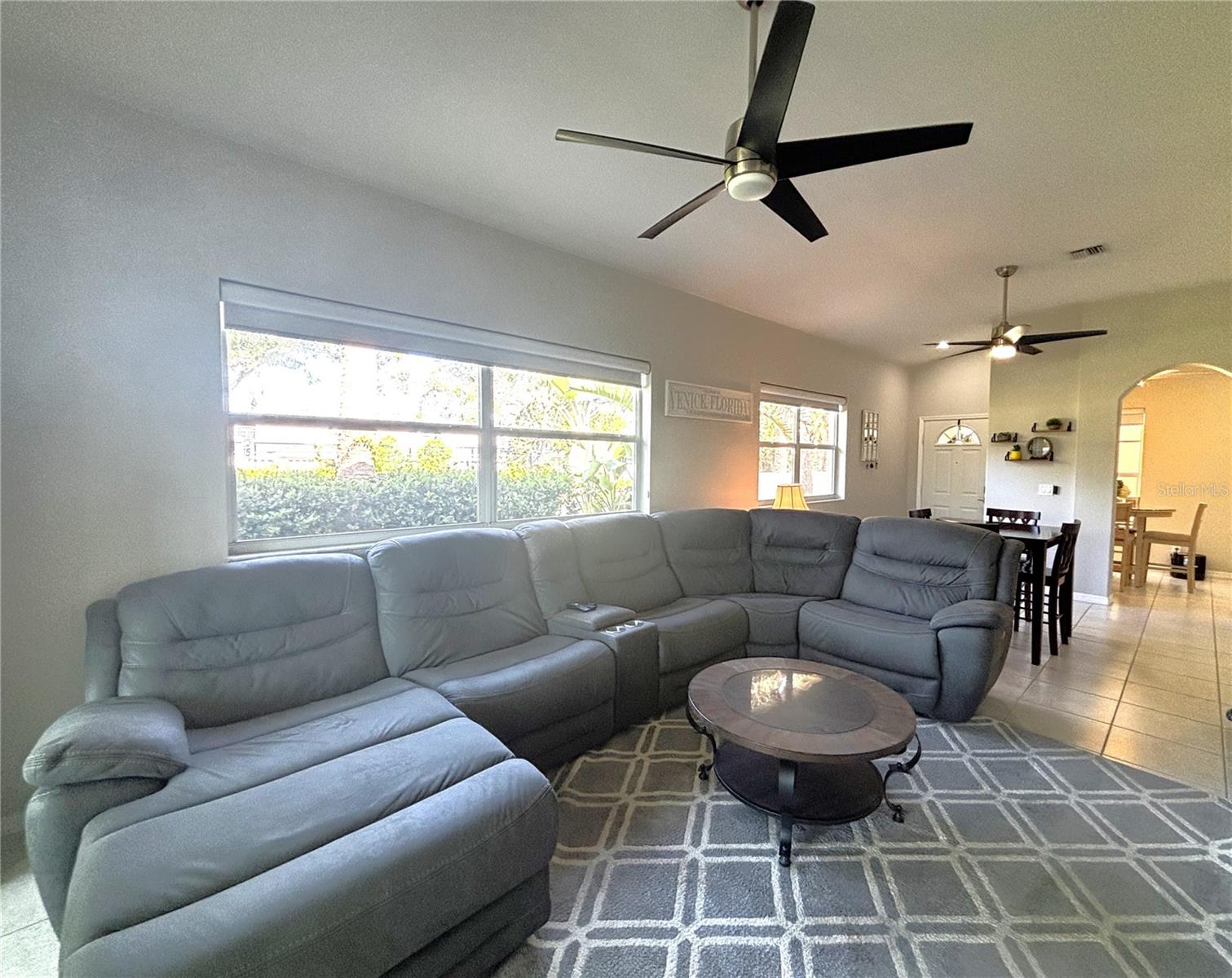 1759 FOUNTAIN VIEW CIR #1759 — photo 8