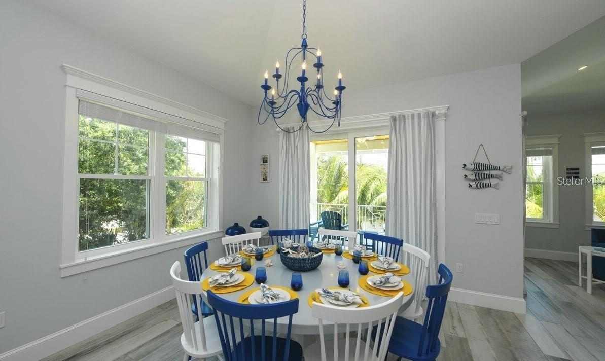 212 SPRING AVE — photo 10