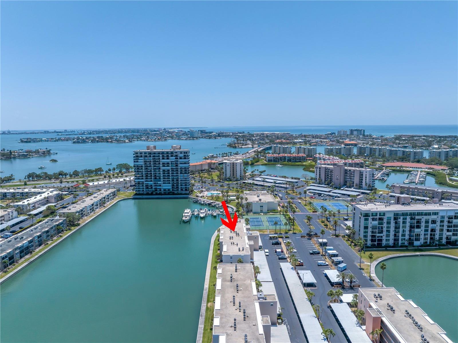 7625 SUN ISLAND DR S #106 — photo 47