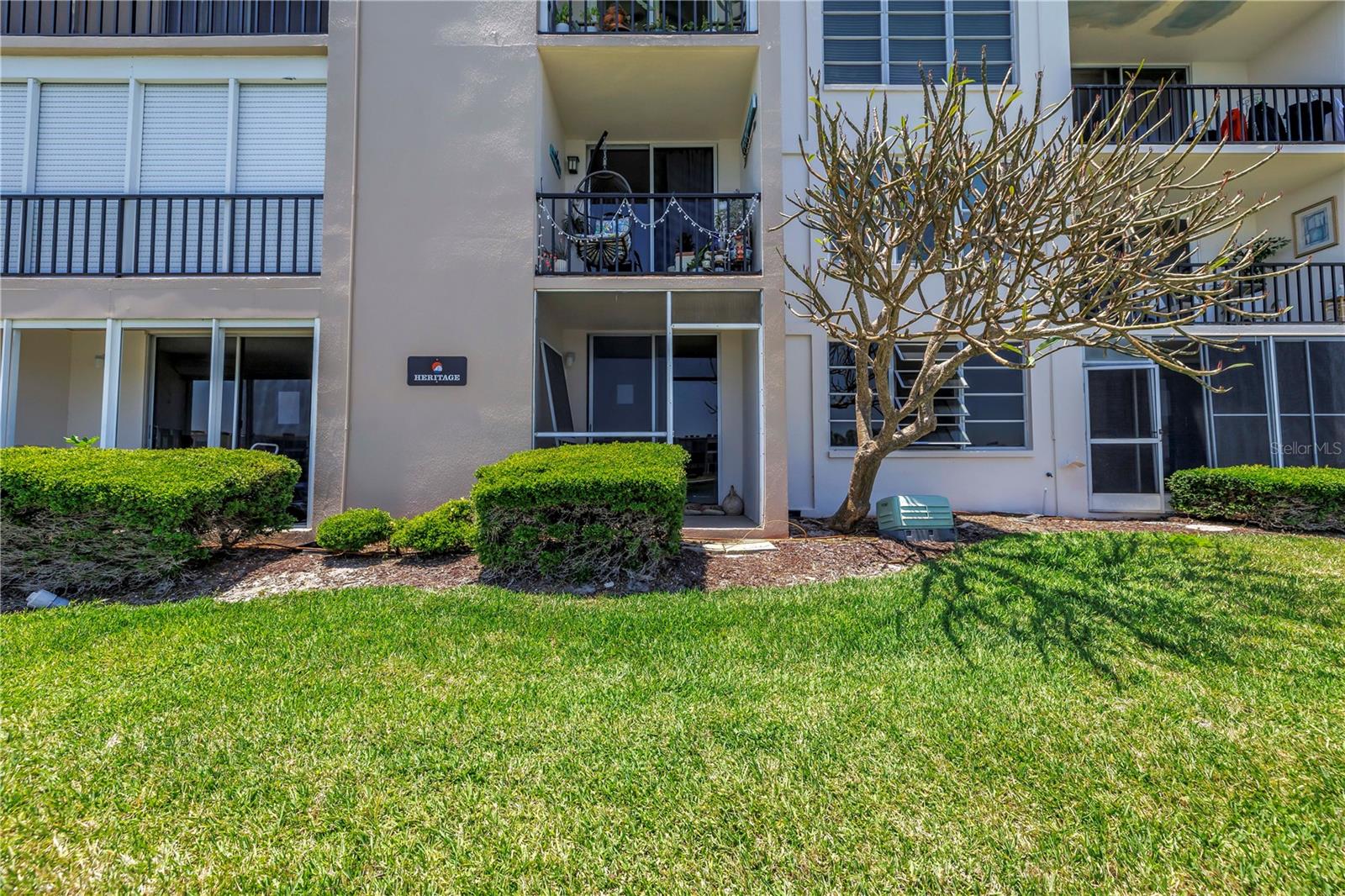 7625 SUN ISLAND DR S #106 — photo 24