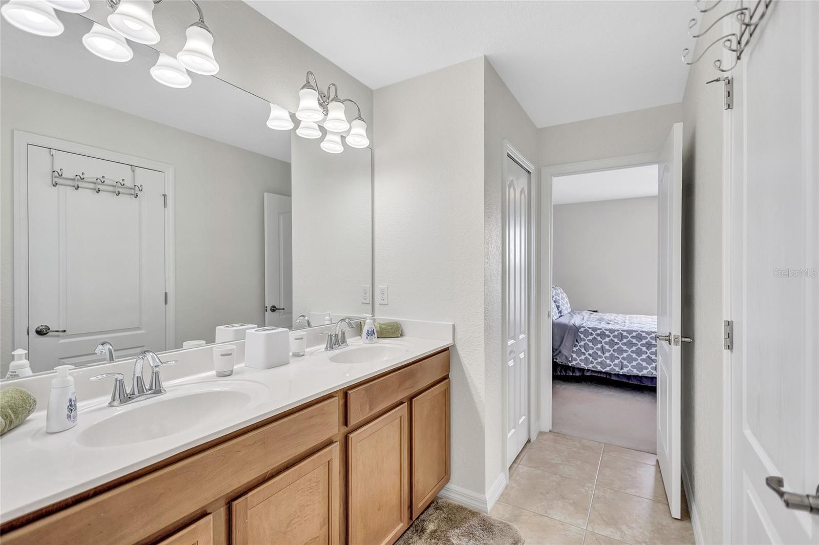 8603 RIVER PRESERVE DR — photo 35