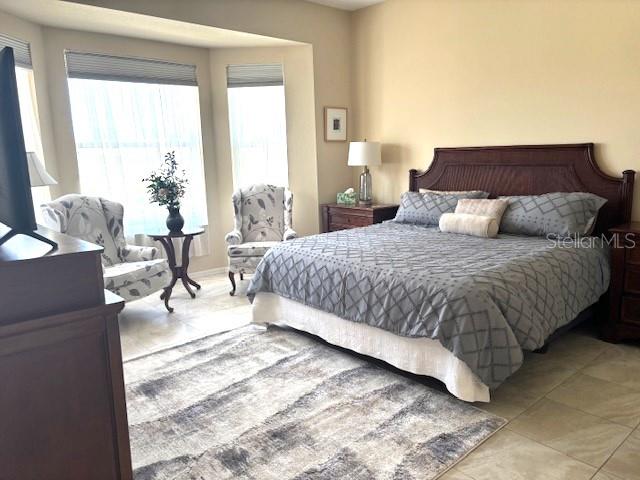 9480 FOREST HILLS CIR — photo 17