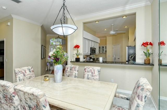 9480 FOREST HILLS CIR — photo 11