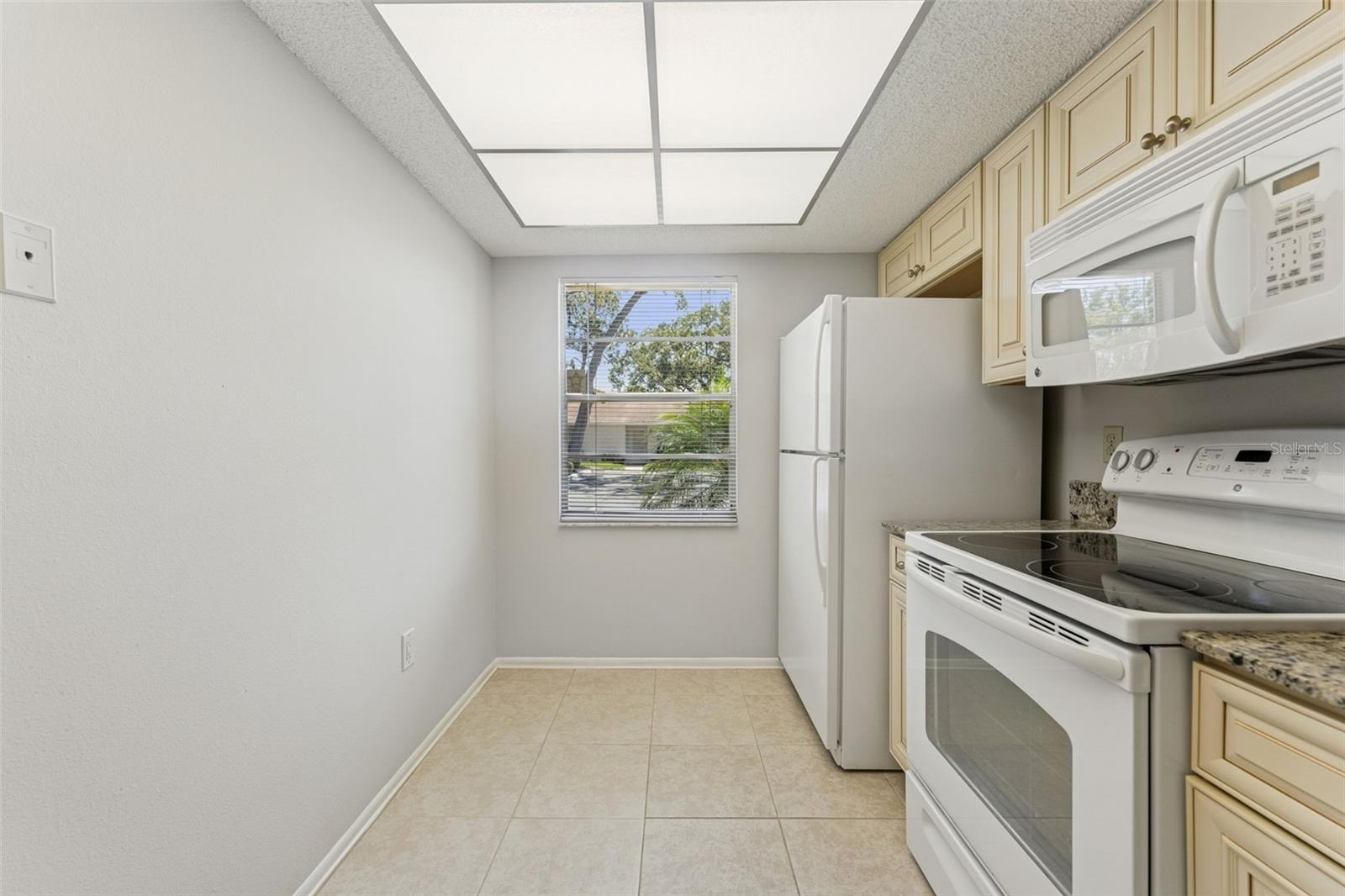 2640 WOODGATE LN #F6 — photo 9