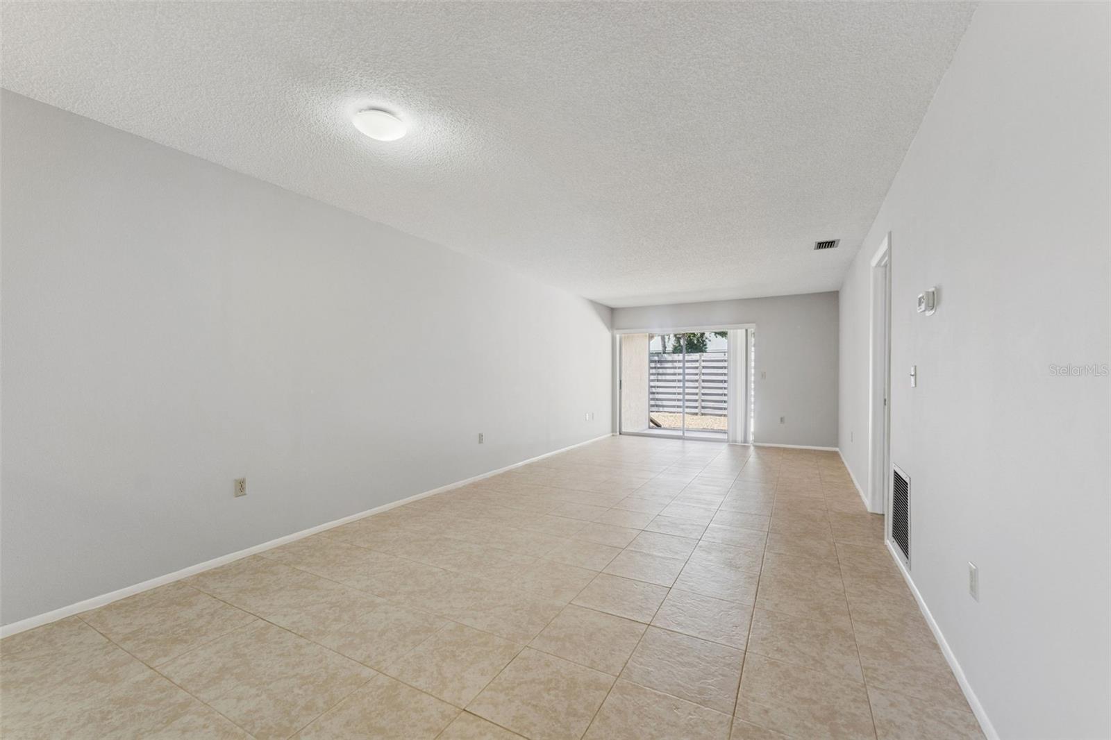 2640 WOODGATE LN #F6 — photo 11
