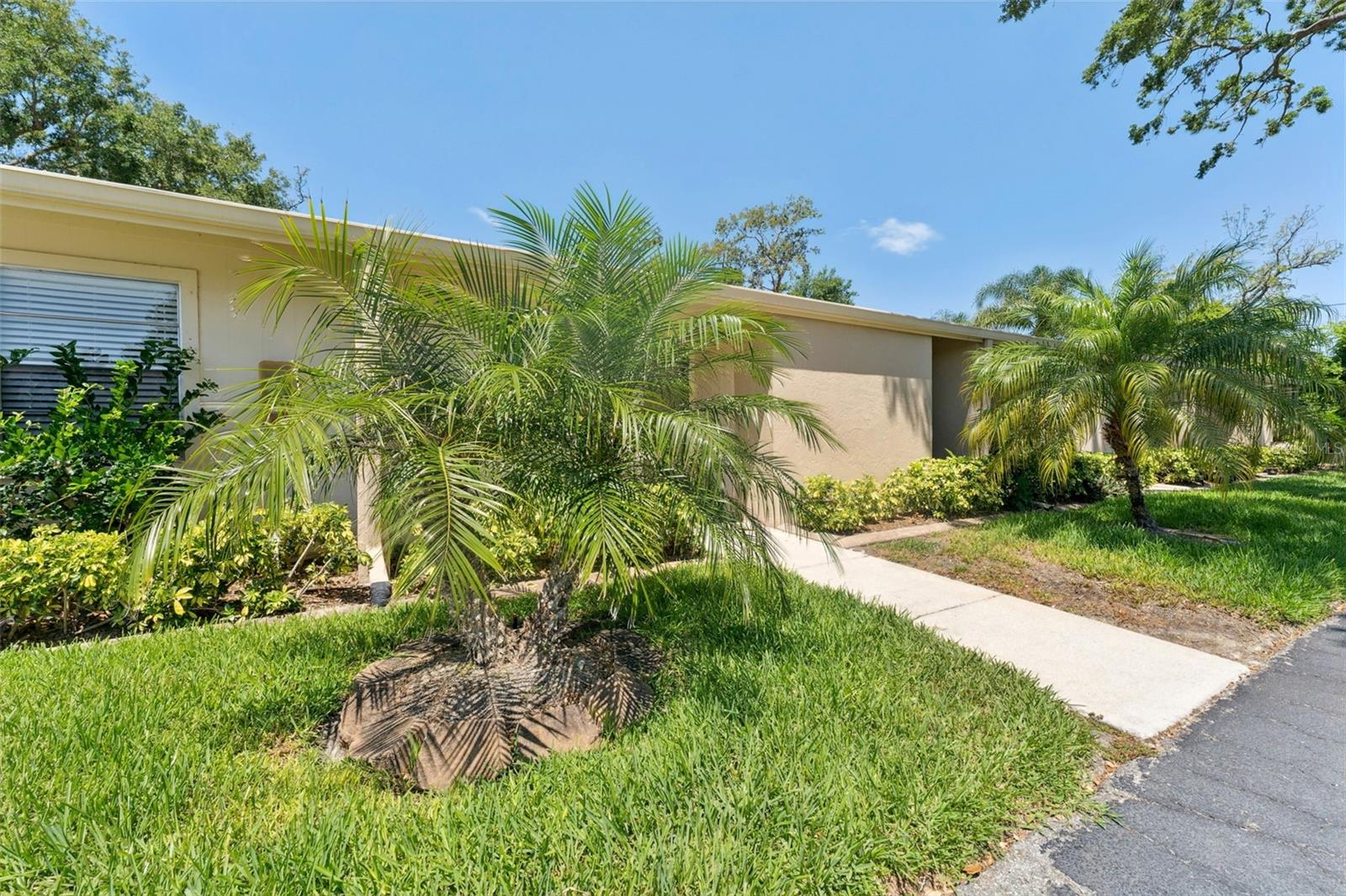 2640 WOODGATE LN #F6 — photo 3
