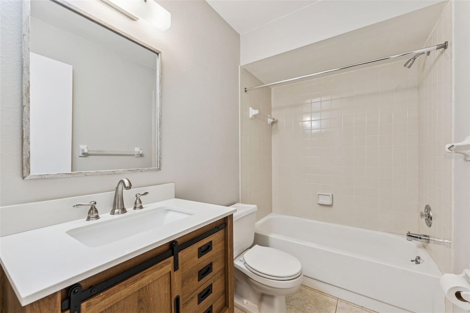 2640 WOODGATE LN #F6 — photo 20