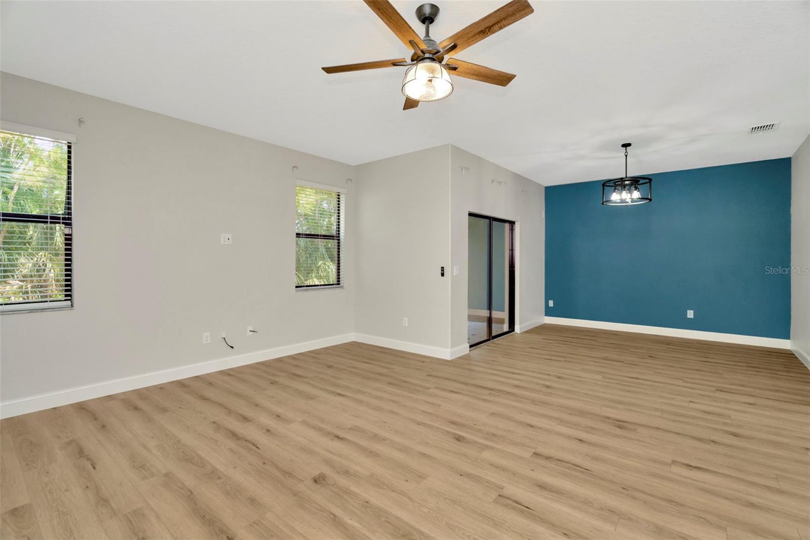 28516 TRANQUIL LAKE CIR — photo 11