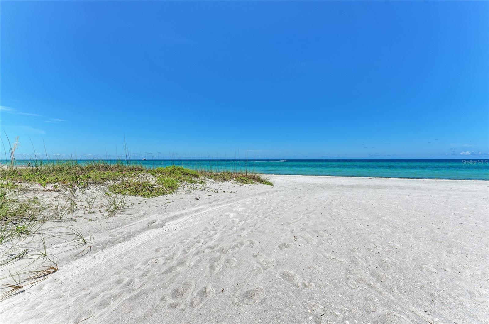 4825 GULF OF MEXICO DR #201 — photo 39