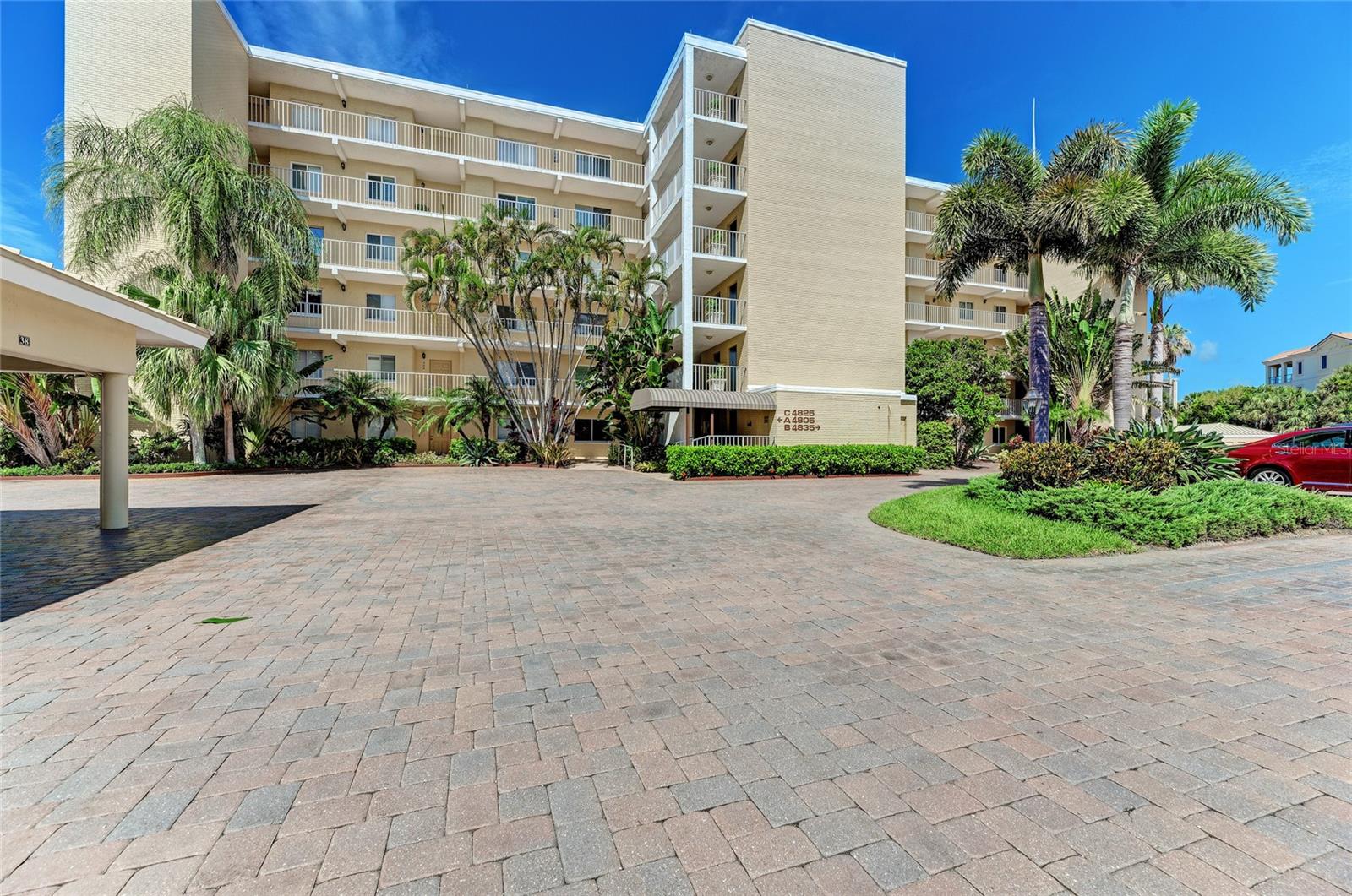 4825 GULF OF MEXICO DR #201 — photo 28