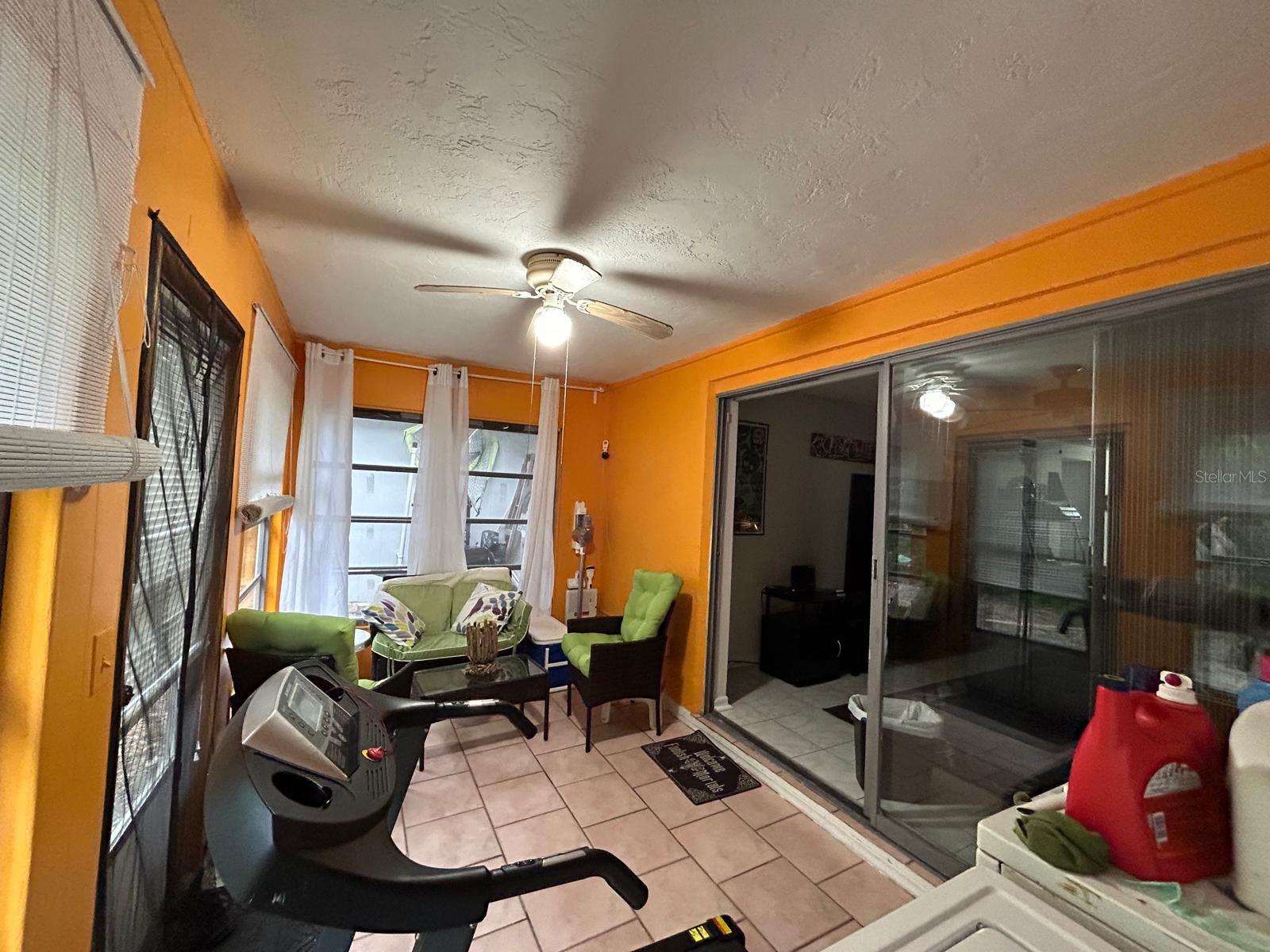 Home in NEW PORT RICHEY — photo 12
