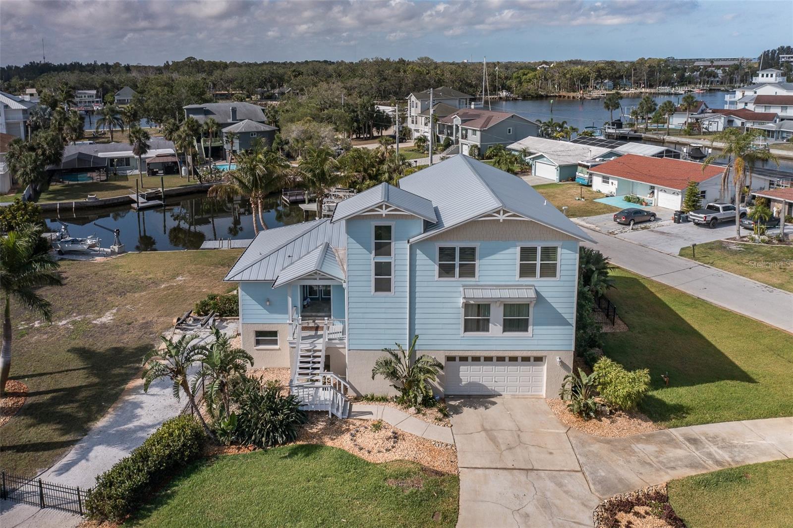 5040 WATERSIDE DR — photo 3