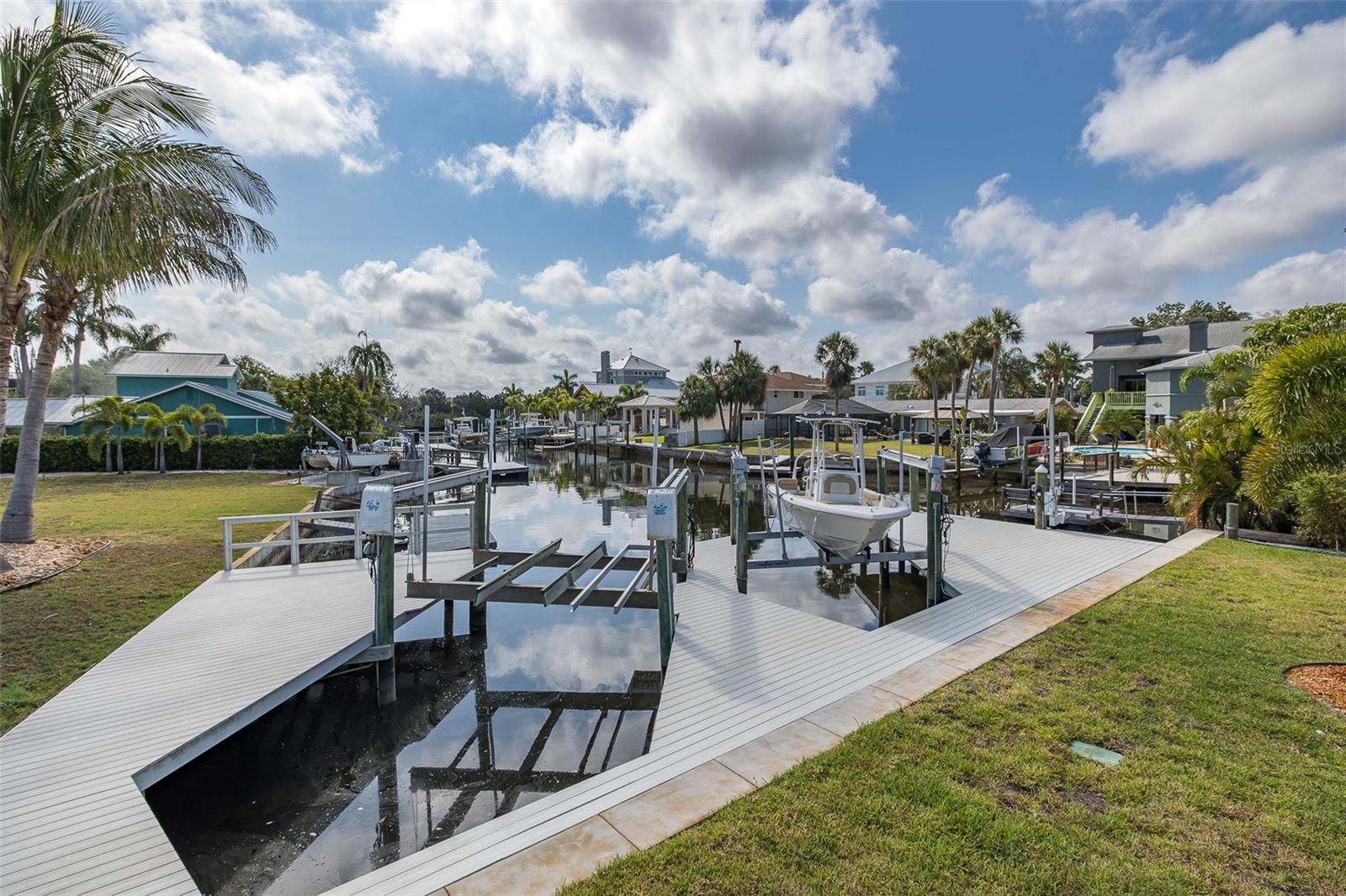 5040 WATERSIDE DR — photo 55