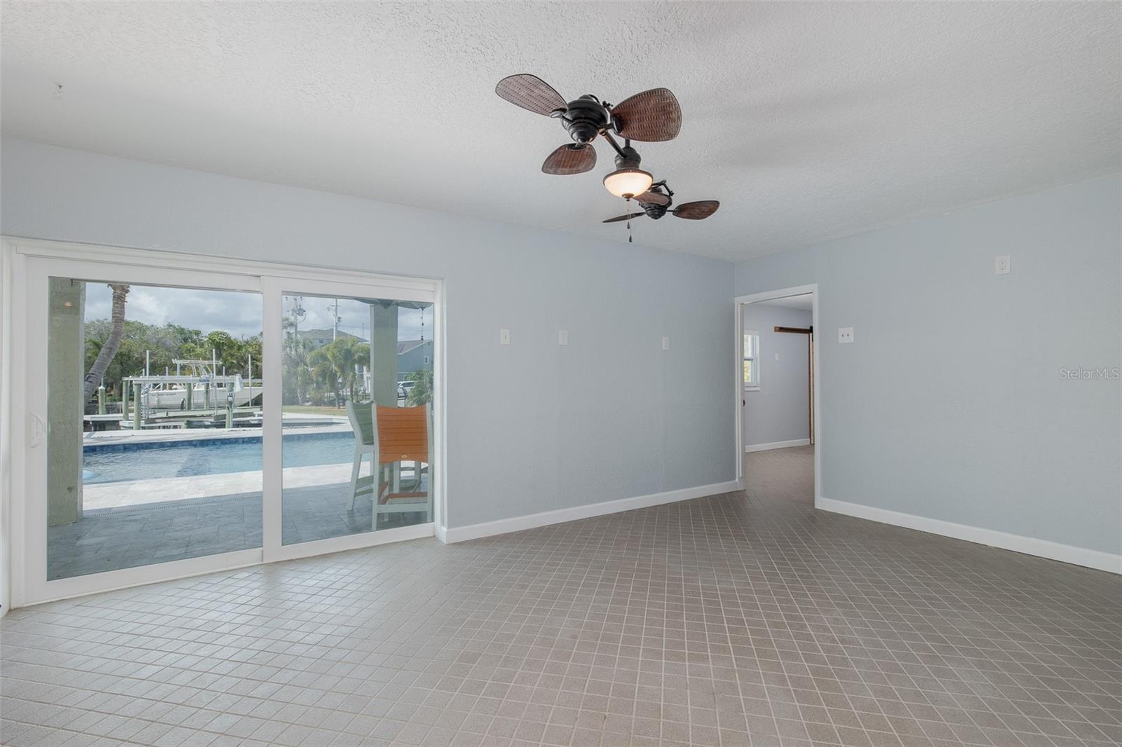 5040 WATERSIDE DR — photo 45