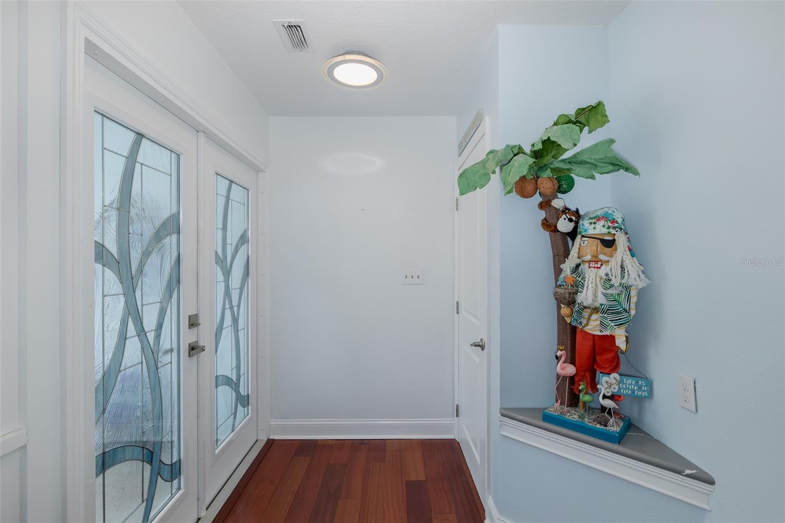 5040 WATERSIDE DR — photo 14