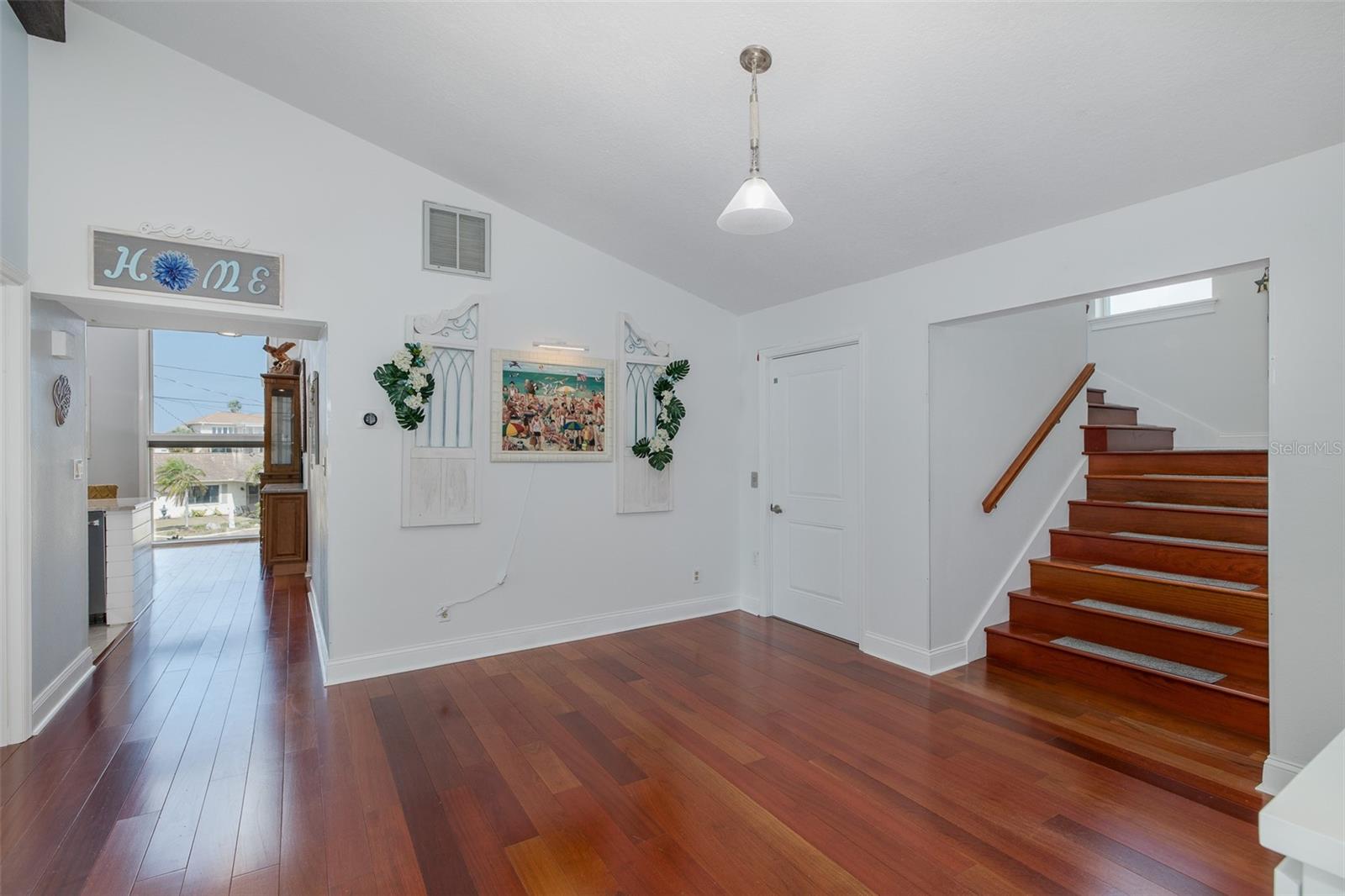 5040 WATERSIDE DR — photo 18