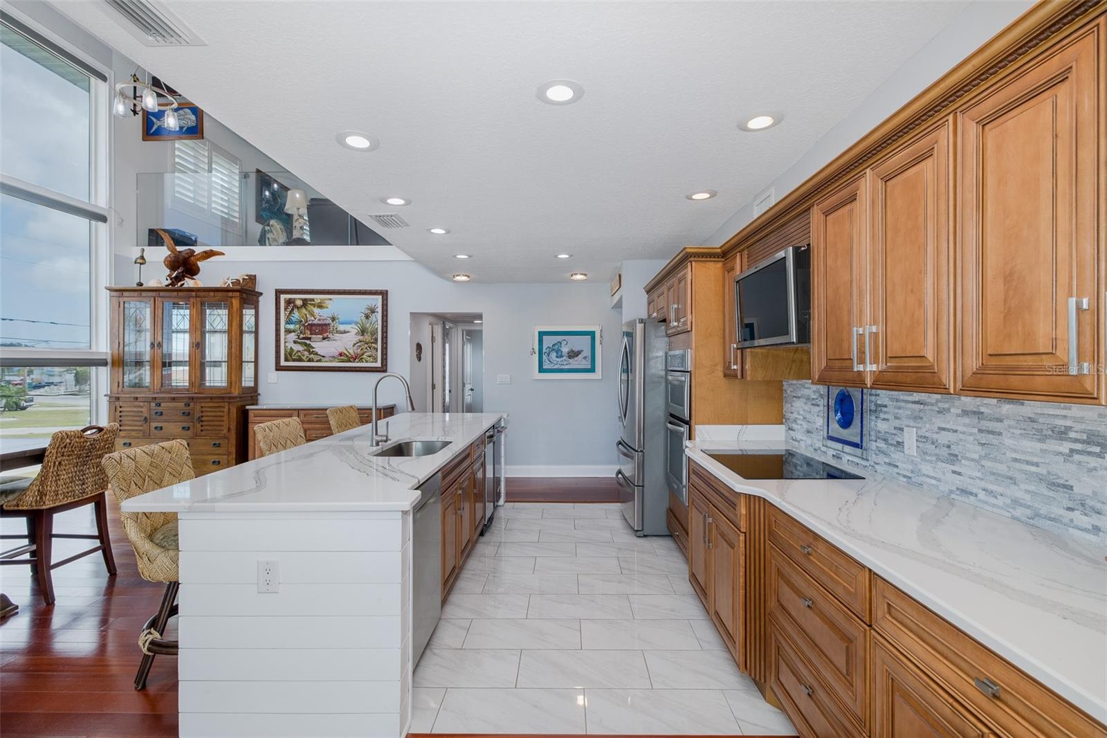 5040 WATERSIDE DR — photo 9