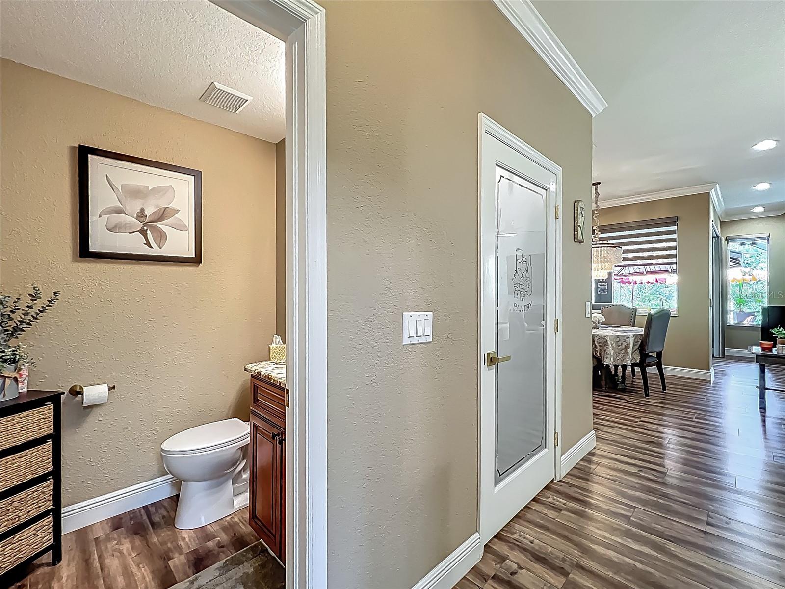 3008 SUTTON WOODS DR — photo 22